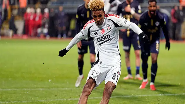 Gedson Fernandes bu sezon 10. golünü Kasımpaşa'ya attı