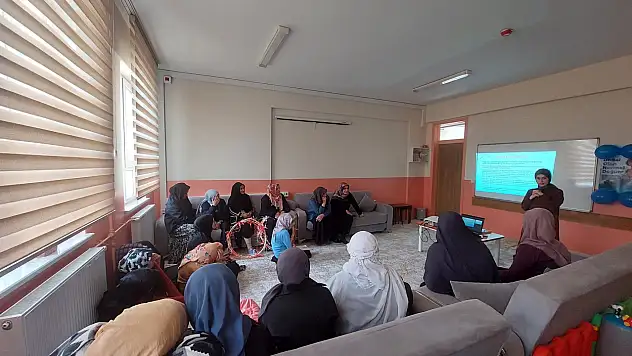 Gevaş'ta anne ve bebek sağlığı için adım