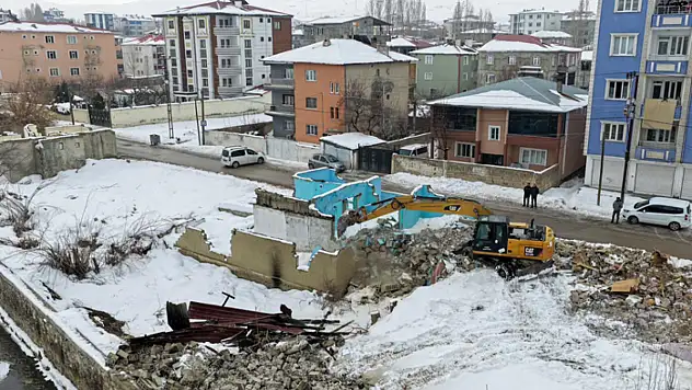 Gölaltı Caddesinin yapımına başlandı
