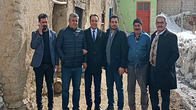 Gülaçar belediye başkan adayı gibi çalışıyor