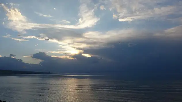 Güneş ışınları görsel şölen sundu