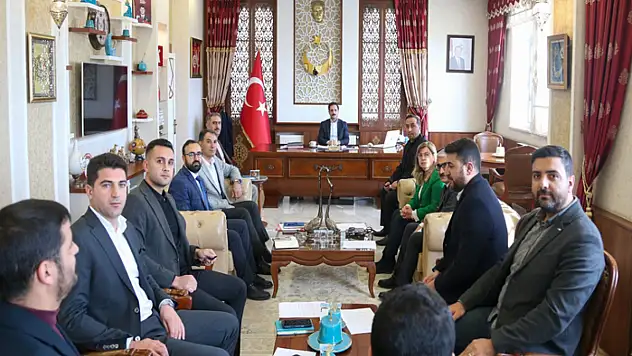 Gürpınar'da eğitim masaya yatırıldı