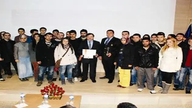 Uniacademy Van Şubesini Açtı