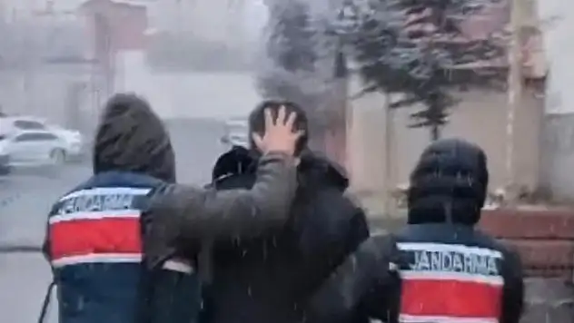 Hakkari'de 2 firari hükümlü yakalandı