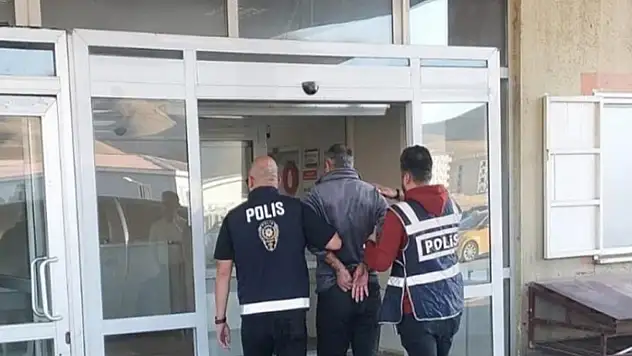 Hakkari'de 50 yıl hapis cezası bulunan şahıs yakalandı