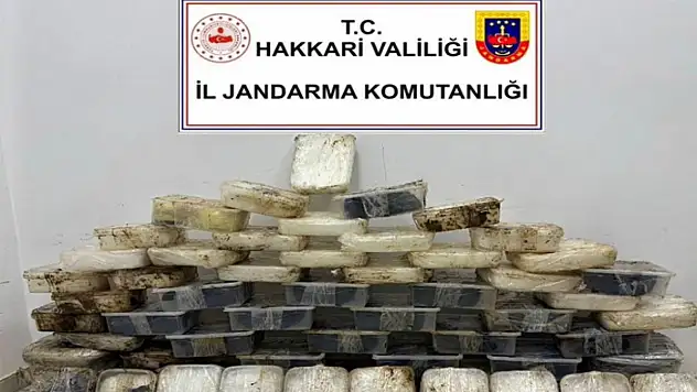 Hakkari'de metamfetamin ele geçirildi