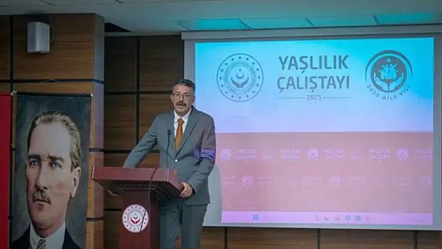 Hakkâri'de Yaşlılık Çalıştayı gerçekleştirildi