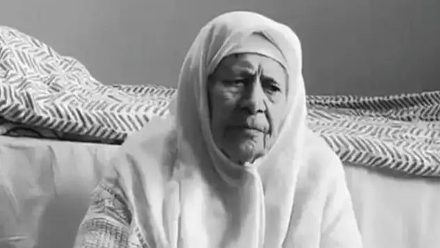 Hakkari'nin asırlık çınarı 115 yaşındaki Fatma nine hayatını kaybetti