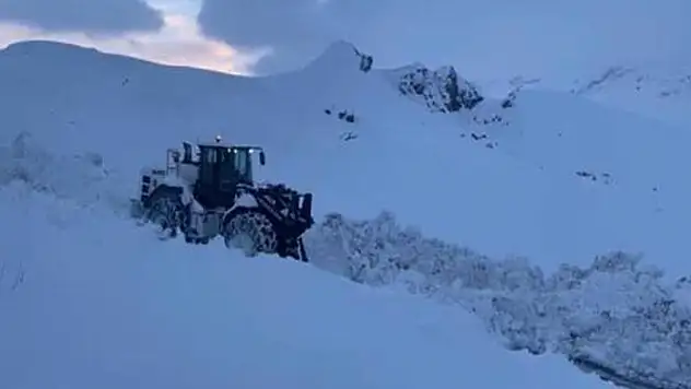 Hakkari-Şırnak karayolu yeniden ulaşıma açıldı