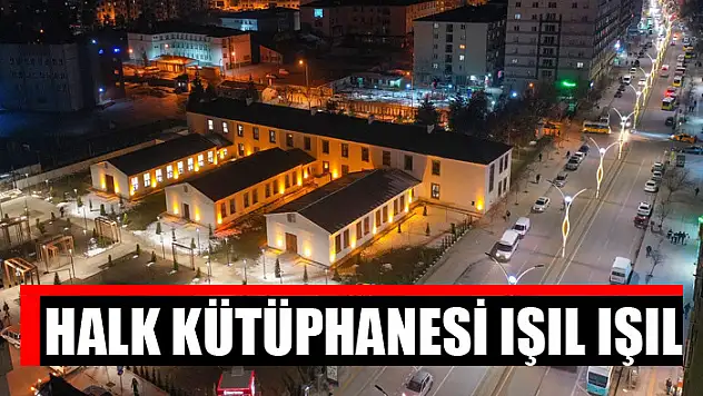 Halk kütüphanesi ışıl ışıl