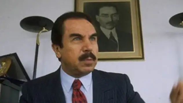 Hayri Kozakçıoğlu intihar etti!