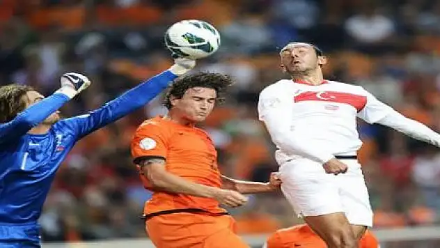 HOLLANDA 2-0 TÜRKİYE