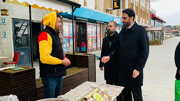 HÜDA PAR Edremit Belediye Başkan adayı Erdal Sümen çalışmalarını sürdürüyor