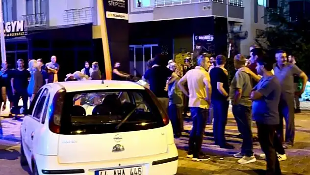 İki otomobil çarpıştı: 8 yaralı