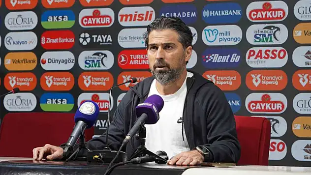 İlhan Palut: Duran toptan da olsa bir golle değerli galibiyet aldık