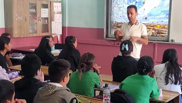 İnan'dan DYK kurslarına destek