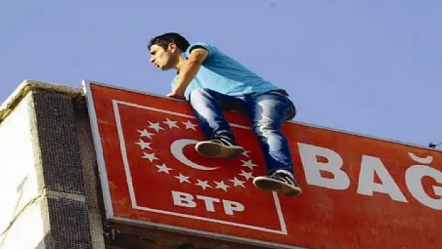 VAN'DA İNTİHAR GİRİŞİMİ