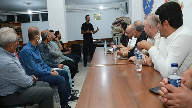 İpekyolu Belediyesi Buzhane ve Yeni Mahalle'de halkla buluştu