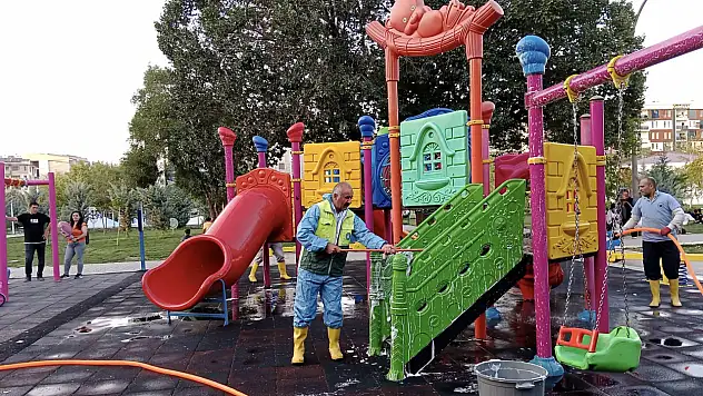 İpekyolu Belediyesi'nden dezenfekte çalışması