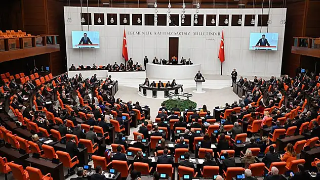 Irak, Suriye ve Lübnan tezkereleri TBMM Genel Kurulu'nda kabul edildi