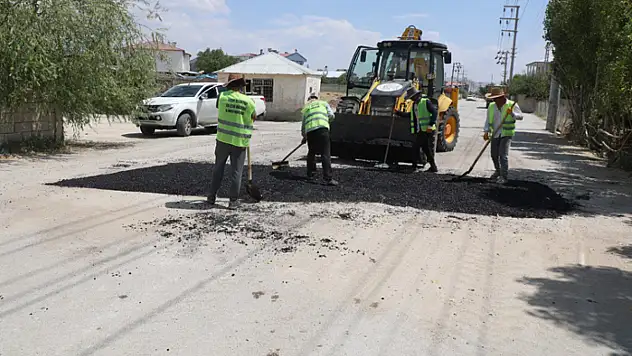 İskele Mahallesi'nde yol çalışması