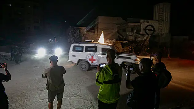 İsrail, Hamas'tan 2 İsrailli rehinenin daha cesedini teslim alacak