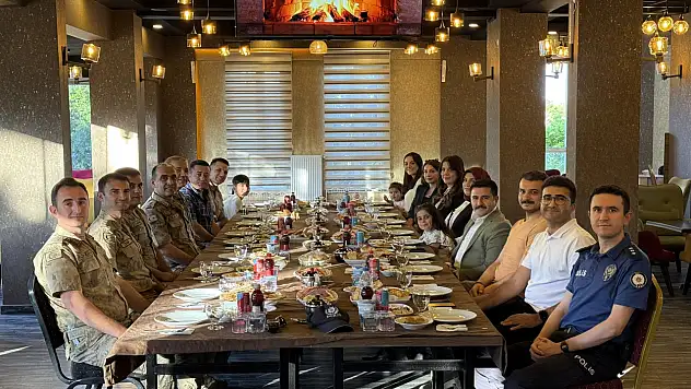 Jandarma Komutanı Vuranok için veda yemeği düzenlendi