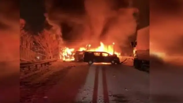 Japonya'da 50 araçlık zincirleme kaza: 2 ölü, 26 yaralı