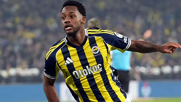 Jhon Duran, 2. golünü de derbide attı