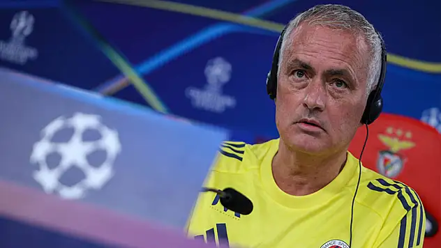 Jose Mourinho: Avrupa Ligi'nde finale kadar gidebiliriz