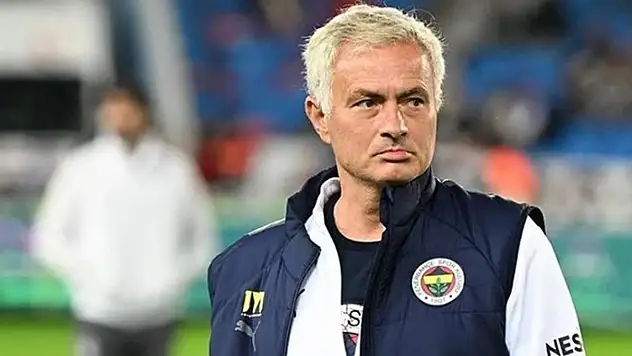 Jose Mourinho, Fenerbahçe'de 5. derbisini de kazanamadı