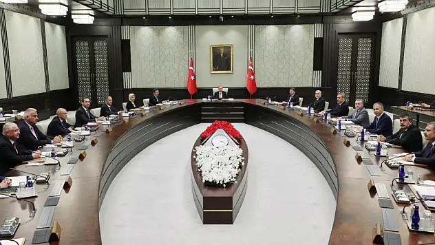 Kabinenin gündemi memurlar! İşte görüşmenin tüm detayları…