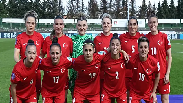 Kadın A Milli Futbol Takımı, Slovenya'ya mağlup oldu