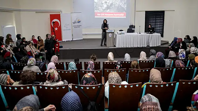 Kadınlar için Mevlid programı