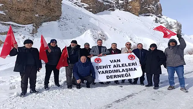 Kahraman: Bahçesaray şehitlerine rahmet diliyoruz