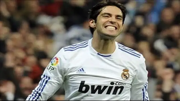 Aslan'ın çileği Fener'den!