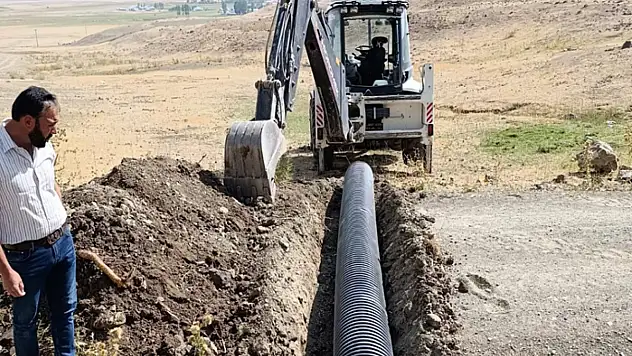Kalecik Mahallesi'nde altyapı çalışmaları devam ediyor