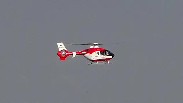 Kalp hastası minik bebek ambulans uçakla İstanbul'a sevk edildi