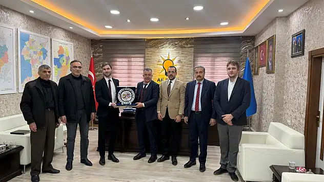 Kanada Büyükelçiliği'nden AK Parti Van İl Başkanlığına ziyaret