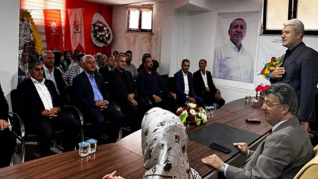 Kanan: Tuşba'nın sorunlarını milletvekilimize aktardık
