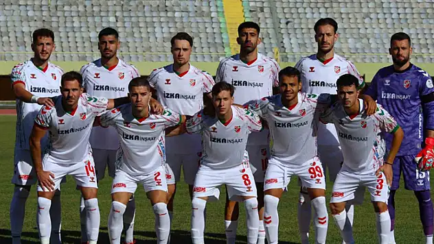 Karşıyaka, kayıpsız bir şekilde yoluna devam ediyor