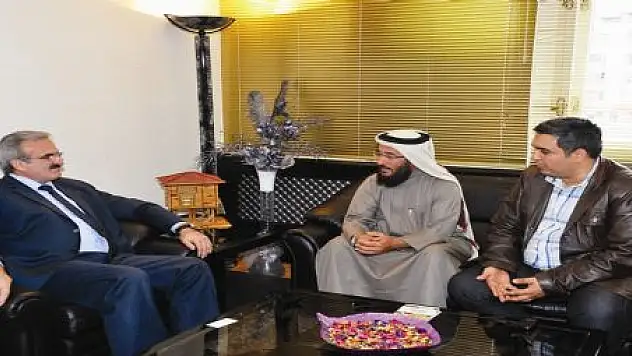 KATAR KIZILAY'INDAN MOBİL SAĞLIK ARACI