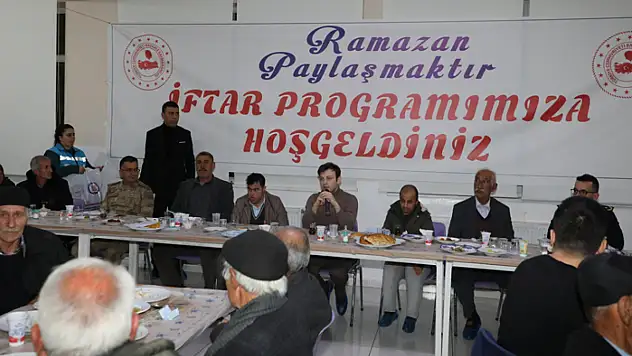 Kaymakam Erdoğan, yaşlılar ve engellilerle iftarda buluştu