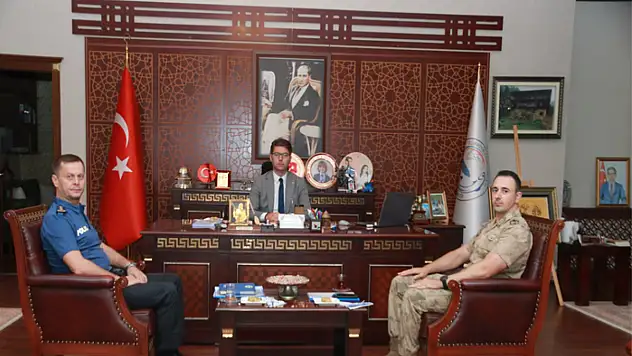 Kaymakam Karaloğlu, İlçe Emniyet Müdürü Canpolat'ı kabul etti