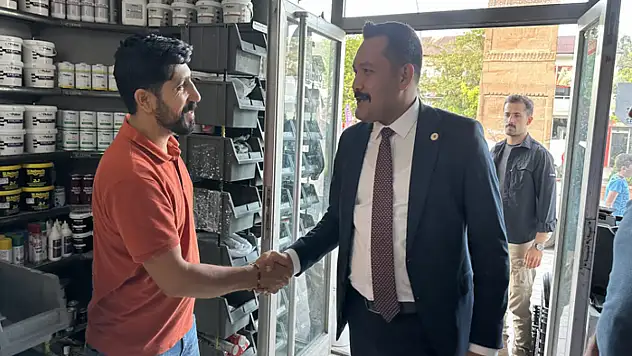 Kaymakam Türkmenoğlu'ndan esnaf ziyareti