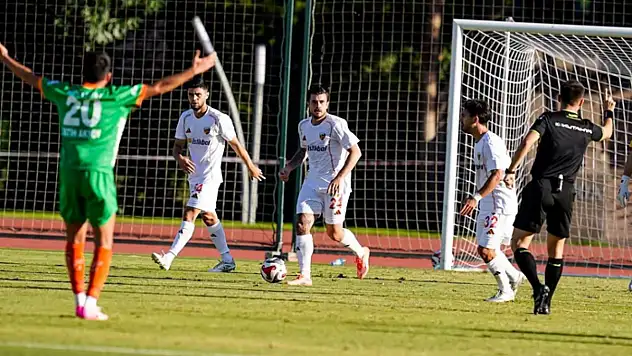 Kayserispor'da savunma ve hücum işlemiyor!