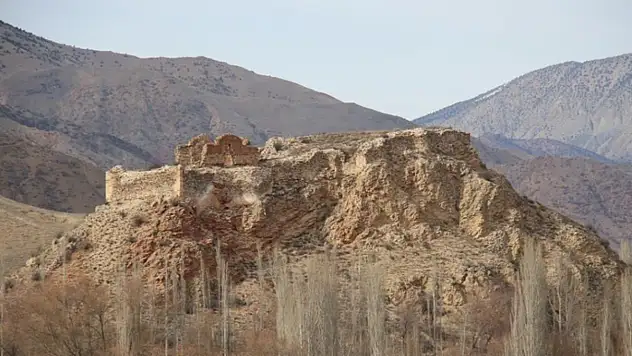 Kız ve Oğlan Kalesi ilgi bekliyor