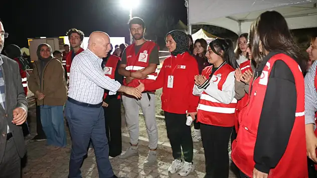 Kızılay'dan gençlere afet bilinçlendirmesi