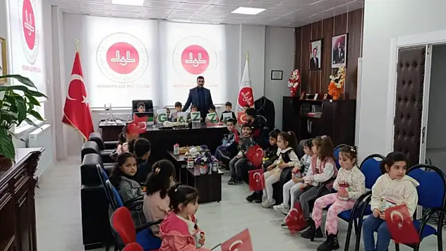 Koca yürekli miniklerden Gazzeli kardeşlerine anlamlı destek