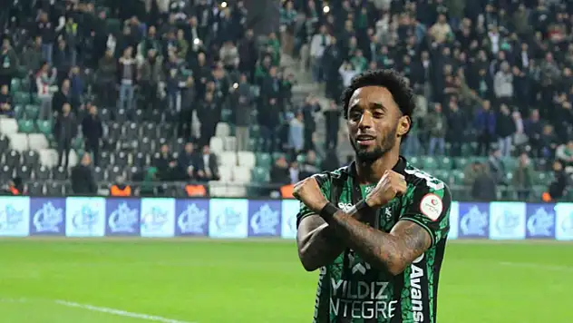Kocaelispor, Mendes ile yollarını ayırdı